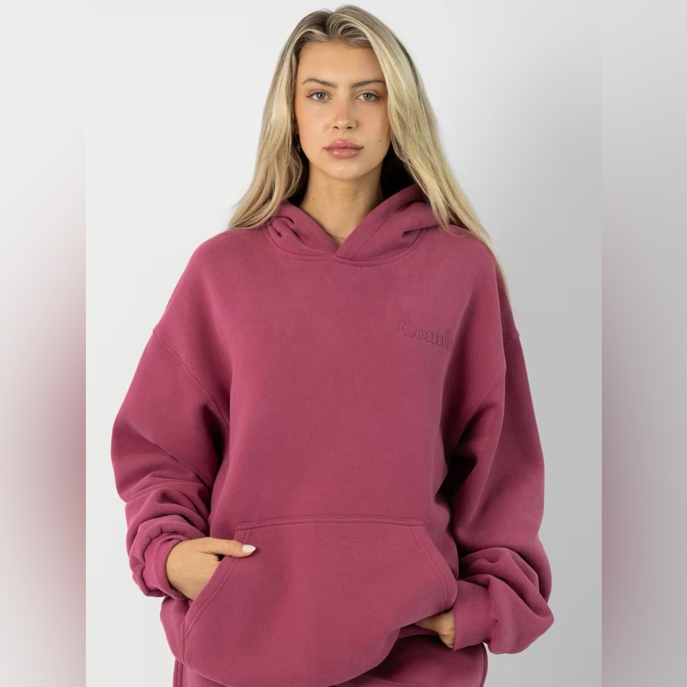 Comfrt Women's Berry Hoodie